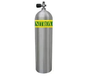 Tanque de buceo con la banda verde y amarilla de Nitrox